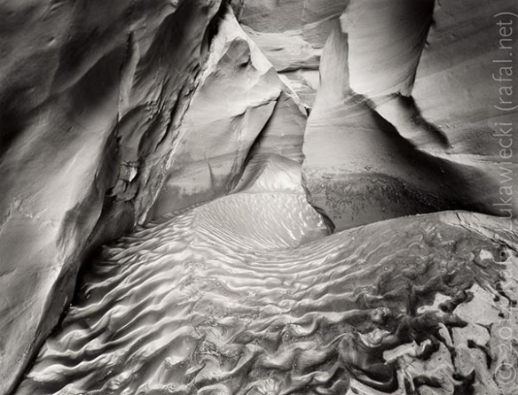 Mud, Canyon X (silver-gelatin print by Rafal)